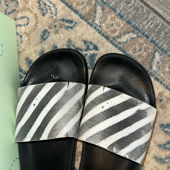 Off-White Slides - Picture 2 of 7